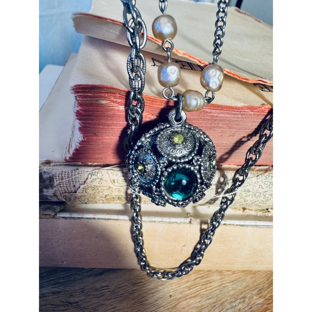 Filigree Orb Necklace Womens Silver Green Pearl Vintage Boho‎ Style